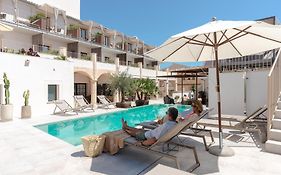 Ynaira Hotel & Spa